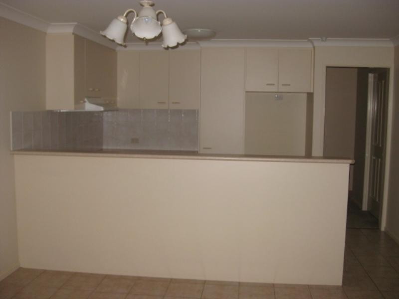 2/74 Perth Street, Rangeville QLD 4350