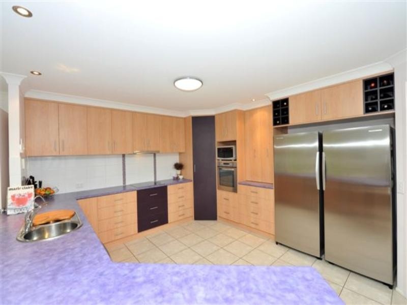 16 Pearl Court, Rangeville QLD 4350