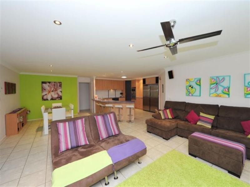 16 Pearl Court, Rangeville QLD 4350