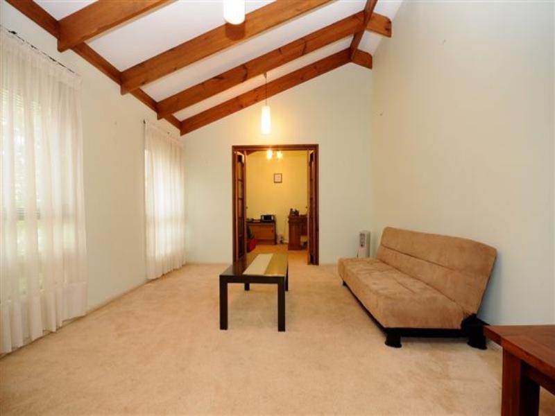 6 Truscott Street, Wilsonton QLD 4350