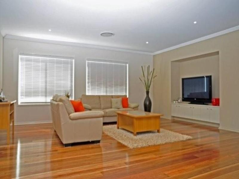 23 Fallon Drive, Middle Ridge QLD 4350