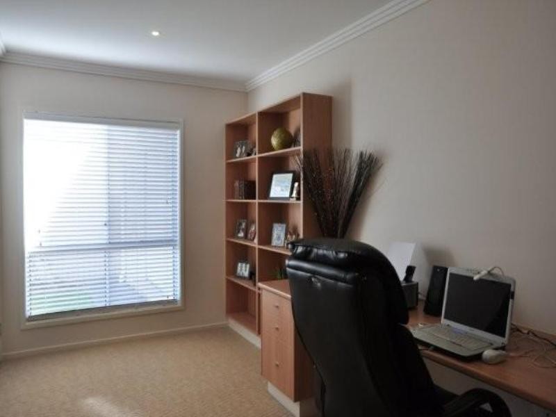 23 Fallon Drive, Middle Ridge QLD 4350