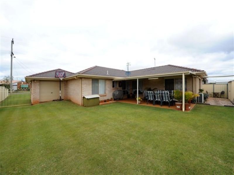 5 Gorman Street, Darling Heights QLD 4350