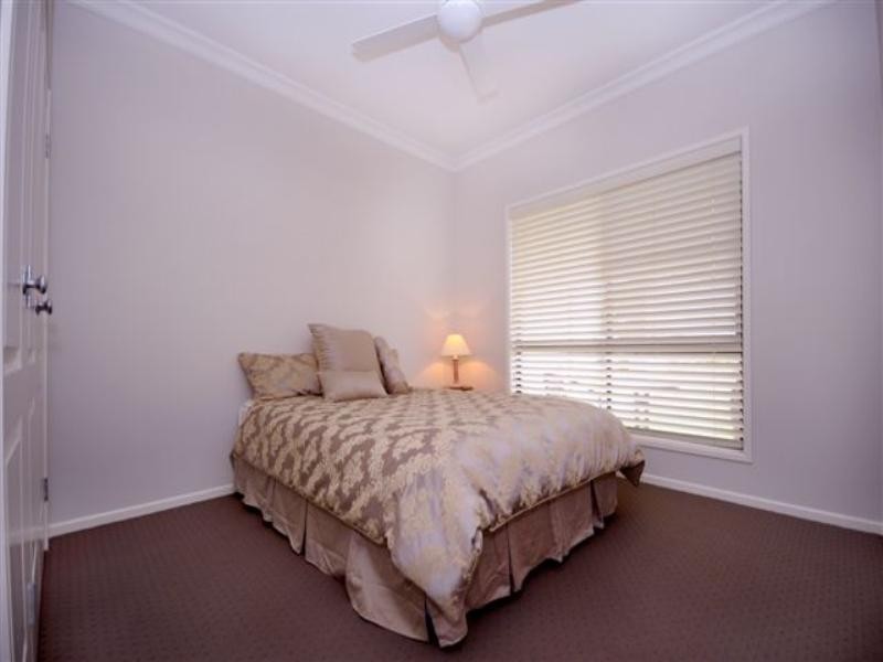 14 McLachlan Drive, Highfields QLD 4352