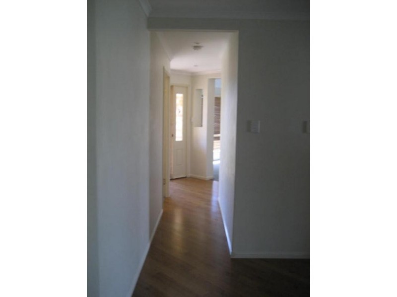 4 Chifley Court, Middle Ridge QLD 4350