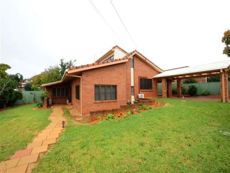 6 Conloi Street, Toowoomba City QLD 4350