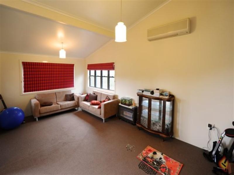 6 Conloi Street, Toowoomba City QLD 4350