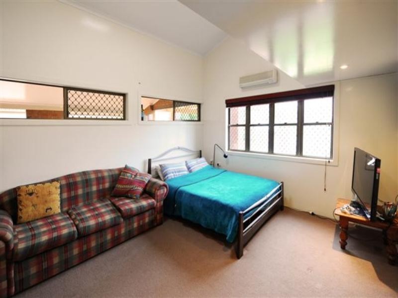 6 Conloi Street, Toowoomba City QLD 4350