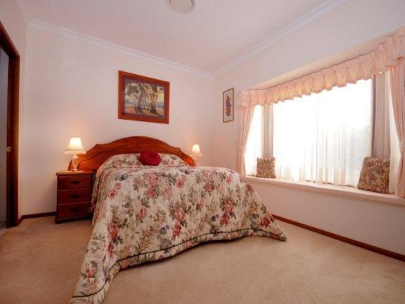 2 Jacob Court, Westbrook QLD 4350