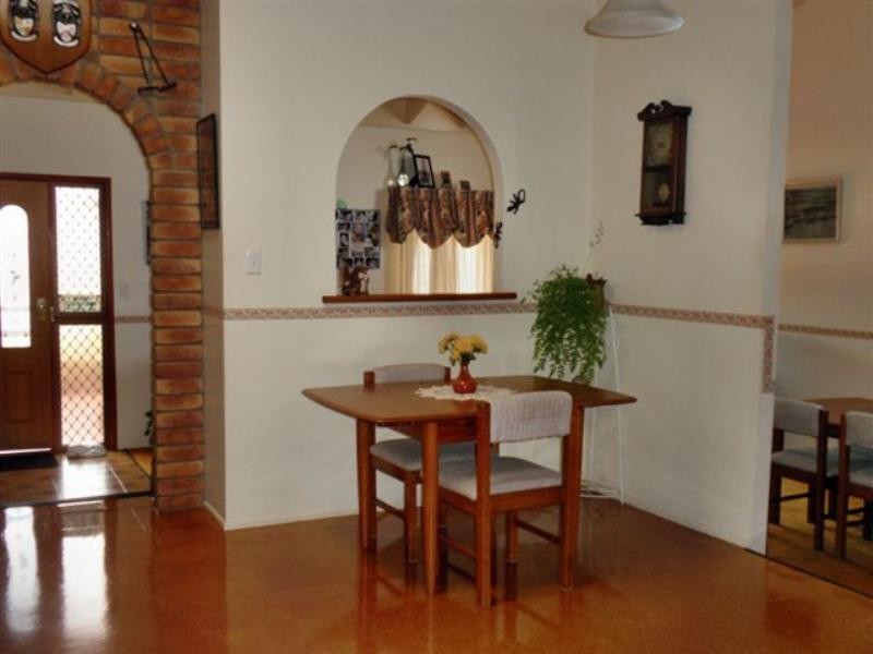 3 Begonia Court, Centenary Heights QLD 4350