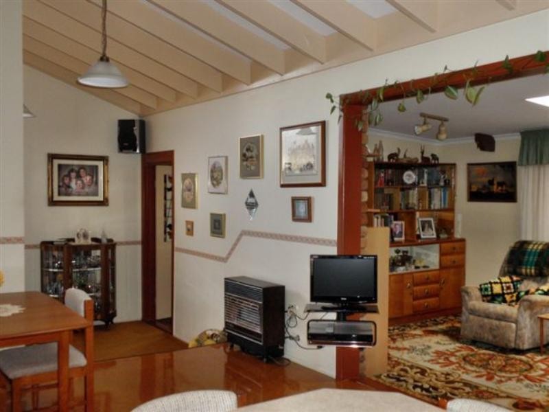 3 Begonia Court, Centenary Heights QLD 4350