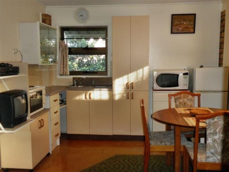 3 Begonia Court, Centenary Heights QLD 4350