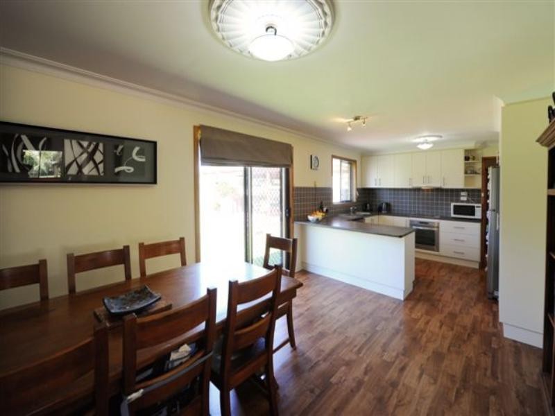 12 Arabian Street, Harristown QLD 4350