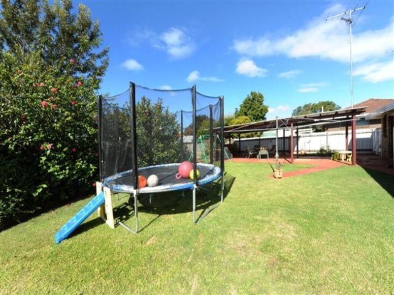 12 Arabian Street, Harristown QLD 4350