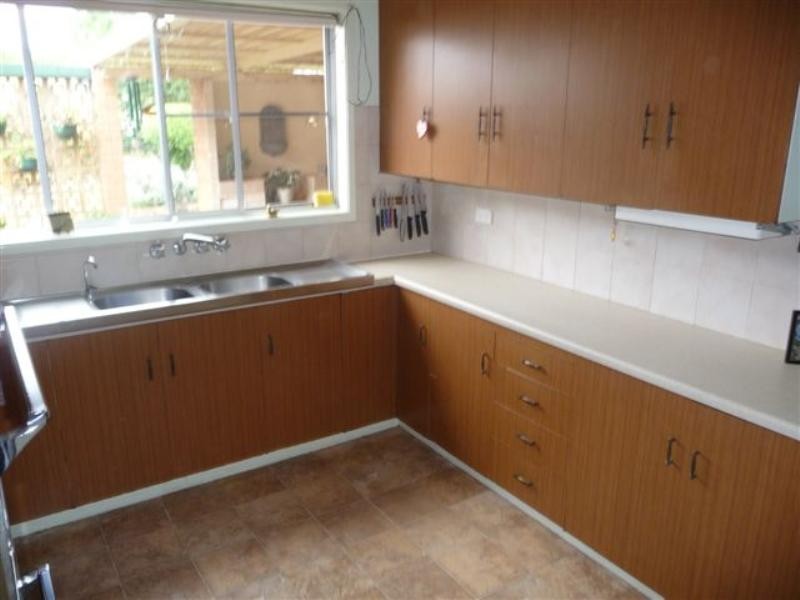 40 Cleary Street, Centenary Heights QLD 4350