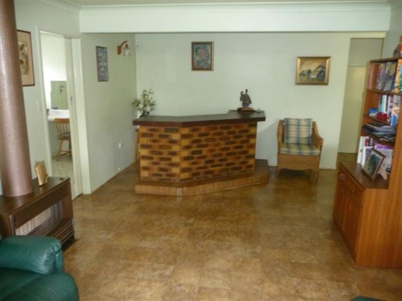 40 Cleary Street, Centenary Heights QLD 4350