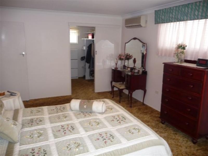 40 Cleary Street, Centenary Heights QLD 4350