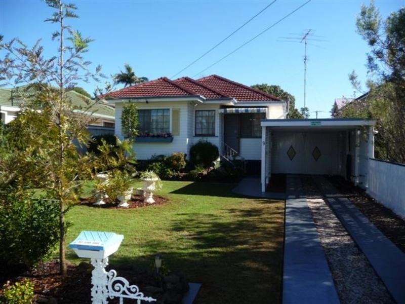 9 Goodwood Street, Newtown QLD 4350