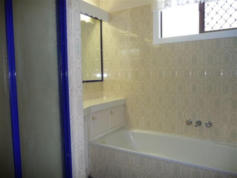 9 Goodwood Street, Newtown QLD 4350