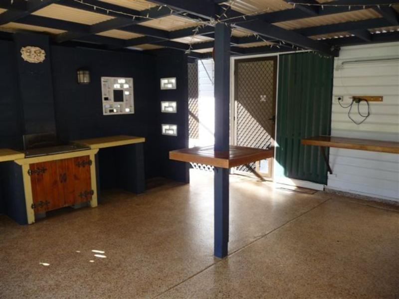 9 Goodwood Street, Newtown QLD 4350