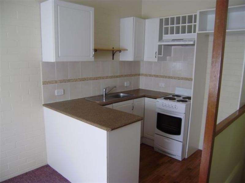 10/2 Long Street, Rangeville QLD 4350