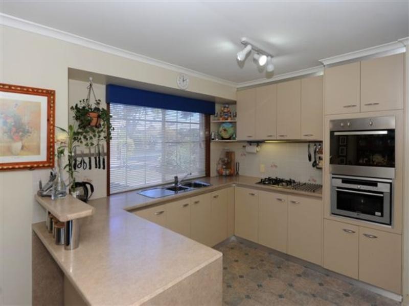 346 West Street, Kearneys Spring QLD 4350
