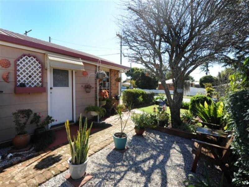346 West Street, Kearneys Spring QLD 4350