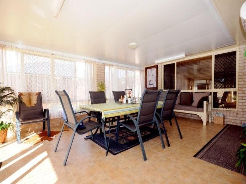 12 Honeyeater Drive, Highfields QLD 4352