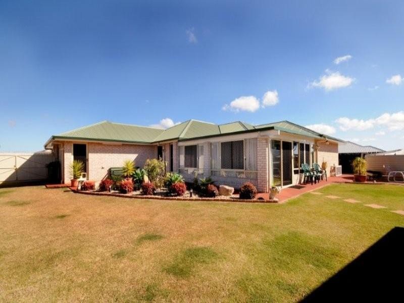 12 Honeyeater Drive, Highfields QLD 4352