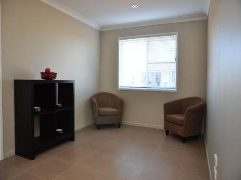 17 Pelling Street, Westbrook QLD 4350