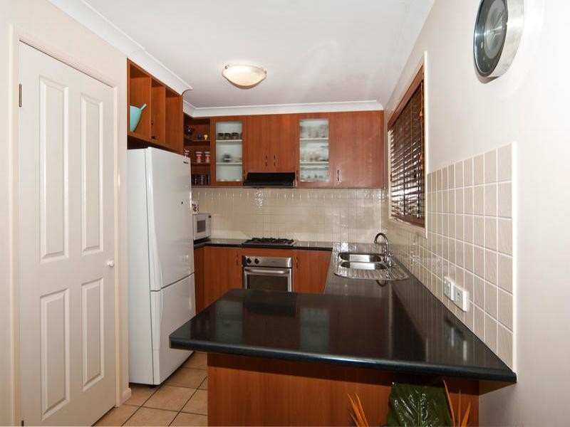 40 Gainsborough Drive, Glenvale QLD 4350