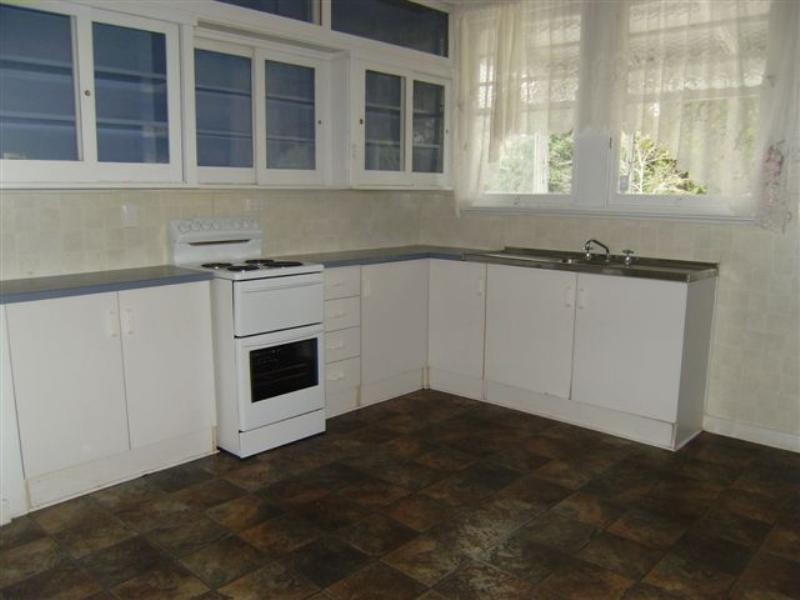 12 Suffolk Street, South Toowoomba QLD 4350