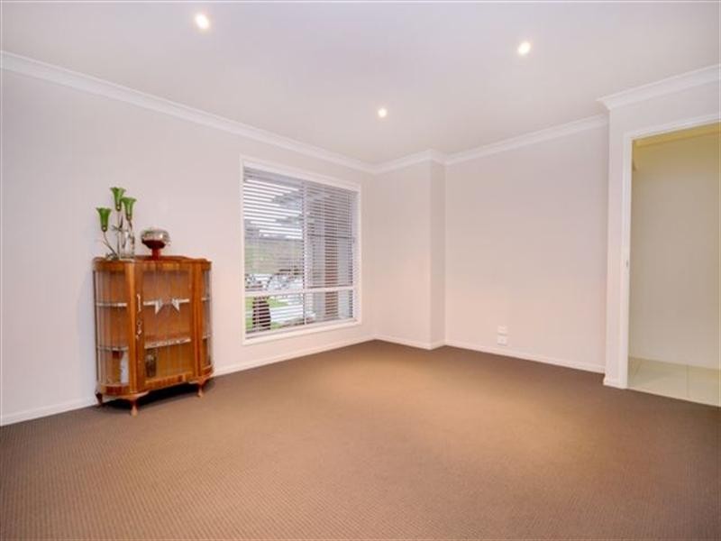 18 Mountview Court, Highfields QLD 4352