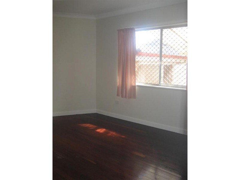 1 Girrawheen Street, Rangeville QLD 4350