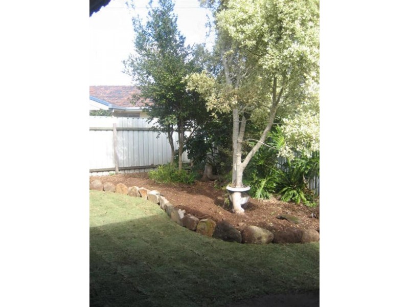1 Girrawheen Street, Rangeville QLD 4350