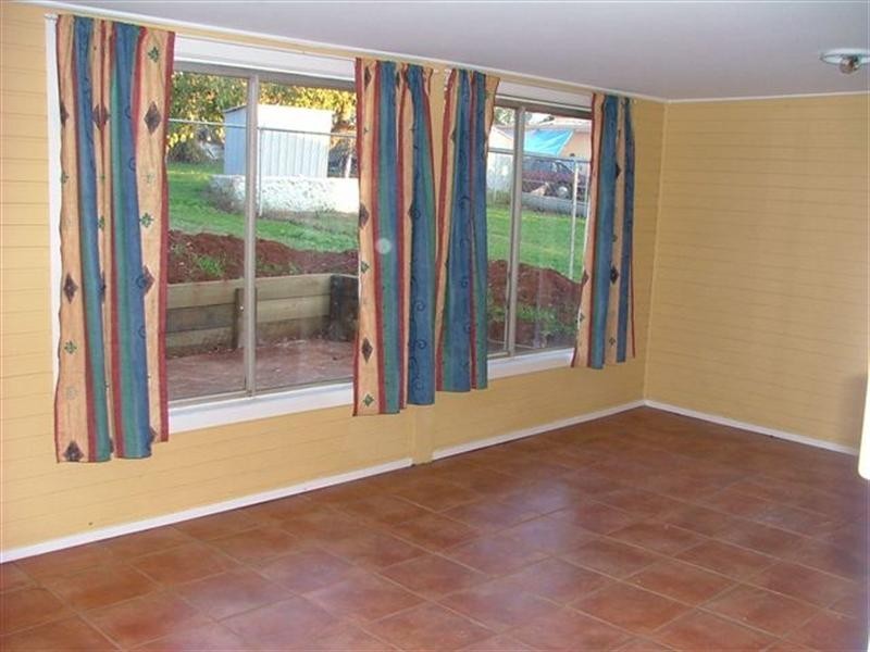 14 Hagan Street, North Toowoomba QLD 4350