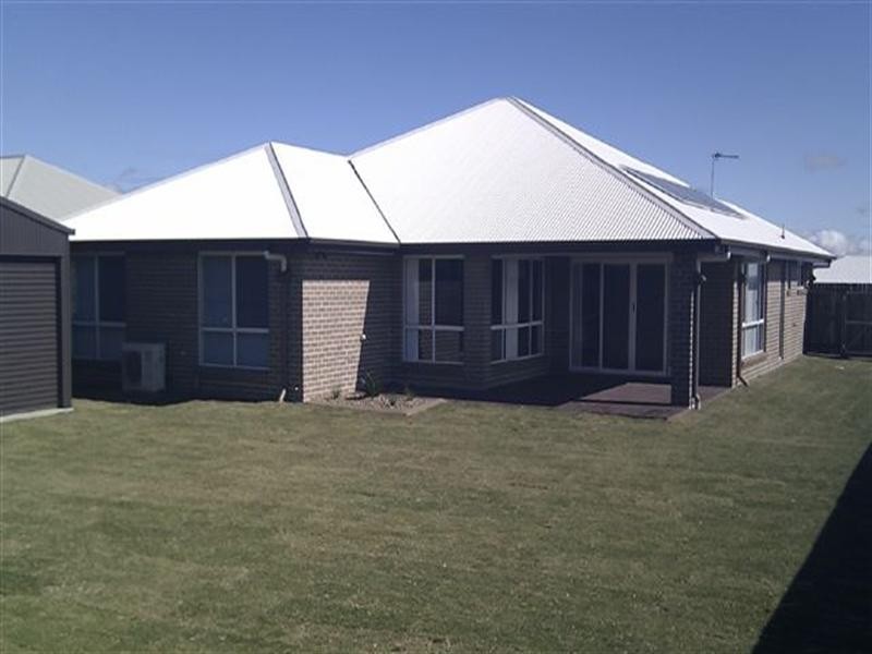6 Plover Court, Highfields QLD 4352