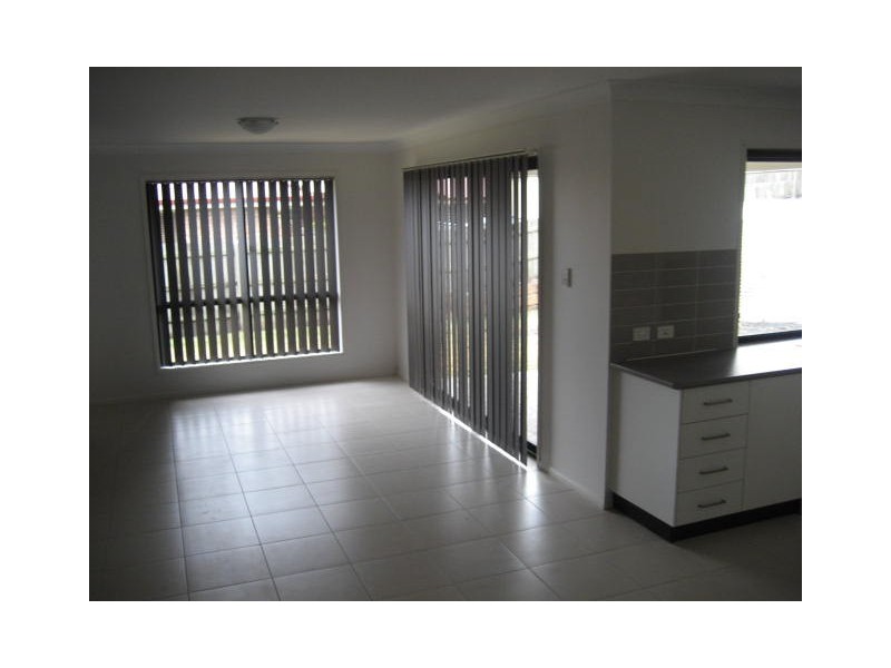 16 Balonne Drive, Glenvale QLD 4350