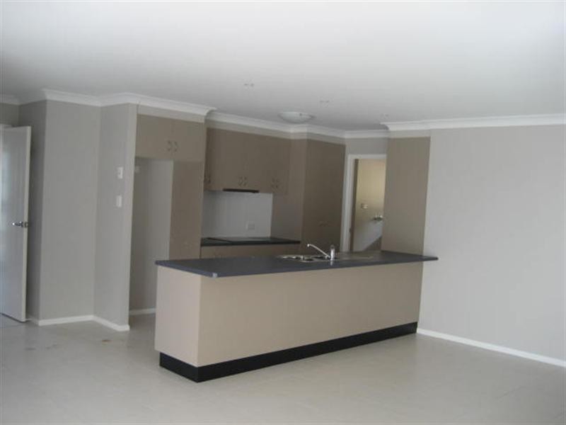 17 Edwin Street, Westbrook QLD 4350