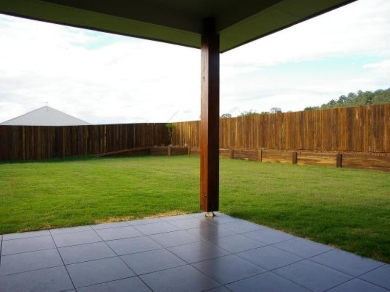 3 Roy Close, Westbrook QLD 4350