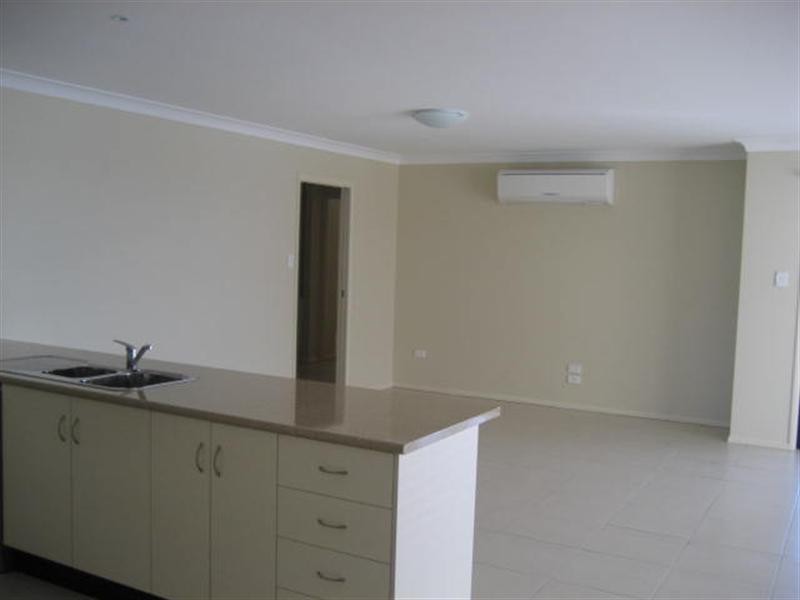 13 Edwin Street, Westbrook QLD 4350