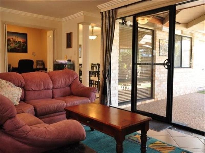 22 Hinchcliffe Drive, Kearneys Spring QLD 4350