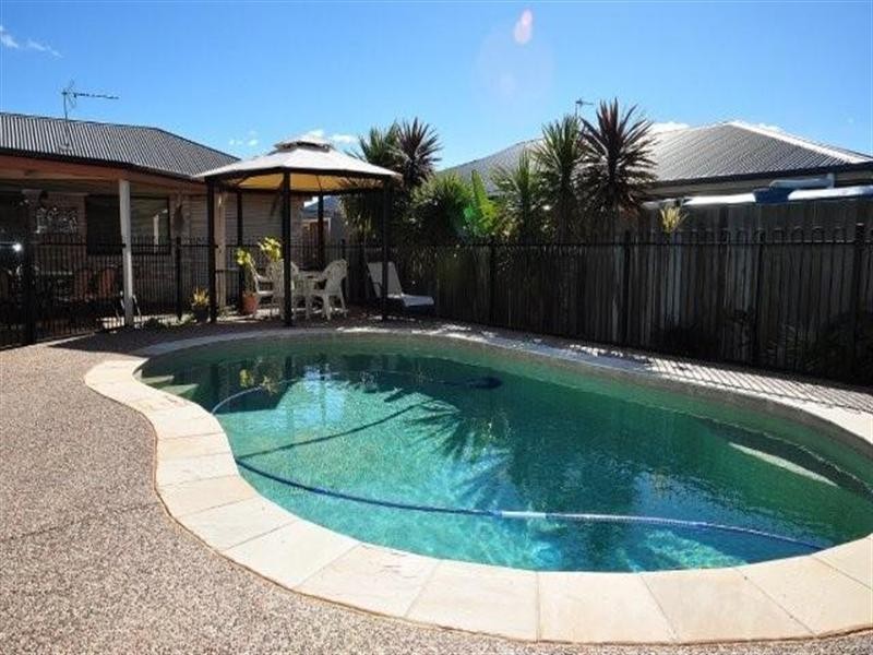 22 Hinchcliffe Drive, Kearneys Spring QLD 4350