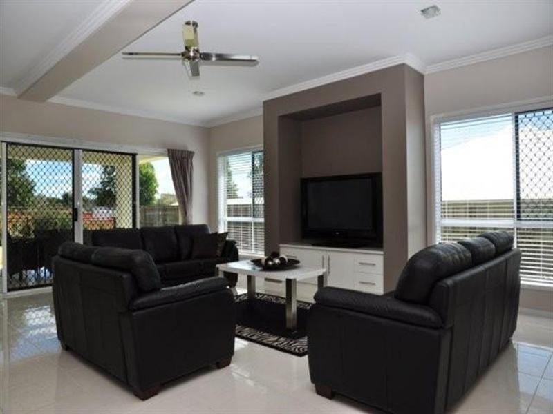 123 Aberdeen Street, Rangeville QLD 4350