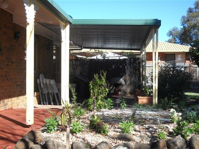 19 Rebwonga Street, Kingsthorpe QLD 4400