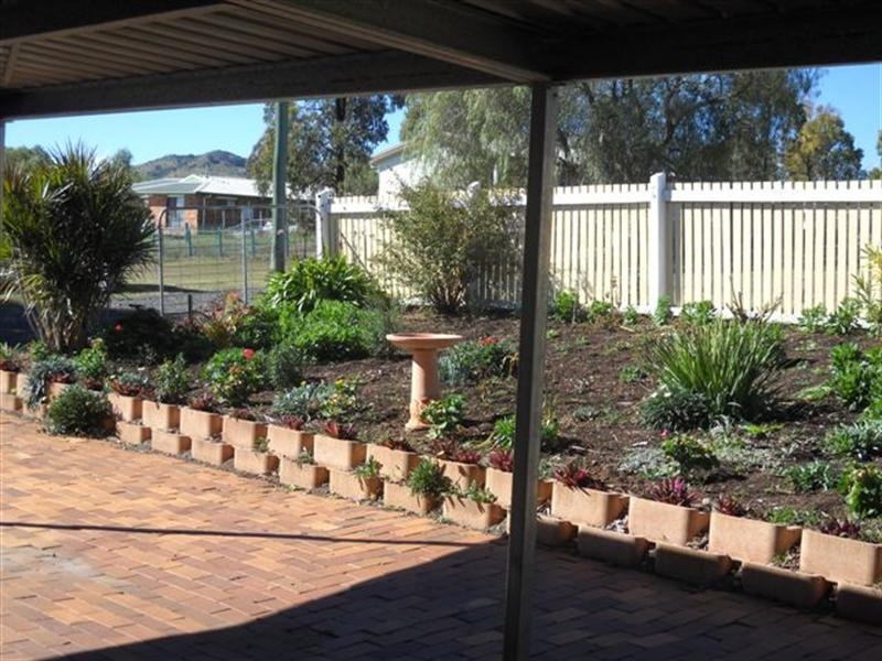 19 Rebwonga Street, Kingsthorpe QLD 4400