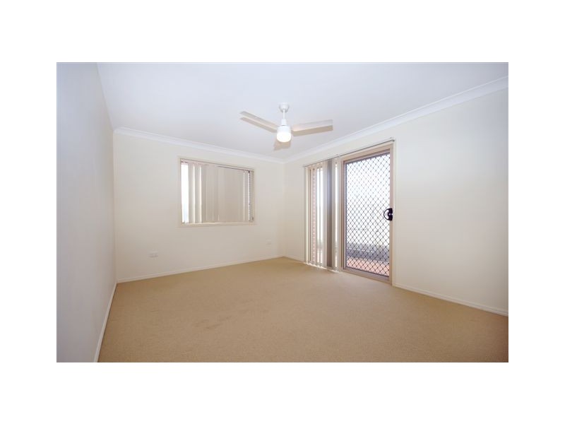 Unit 1/402 Alderley Street, Kearneys Spring QLD 4350