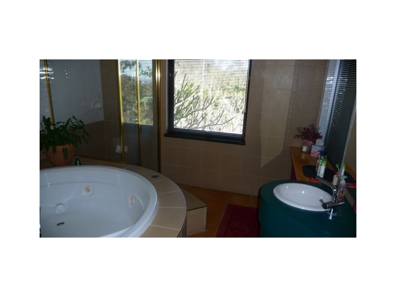 8 General Gordon Court, Toowoomba QLD 4350