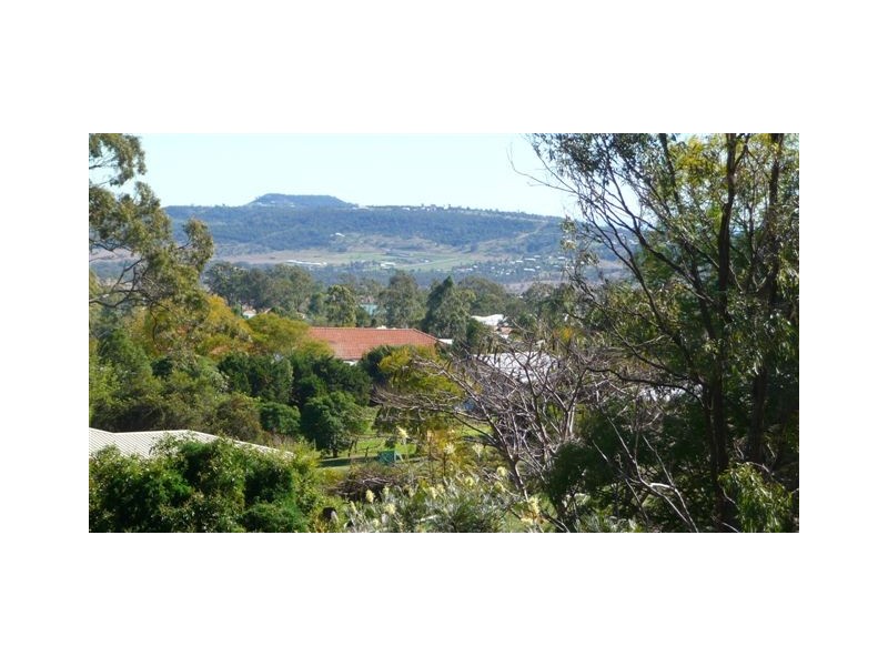 8 General Gordon Court, Toowoomba QLD 4350