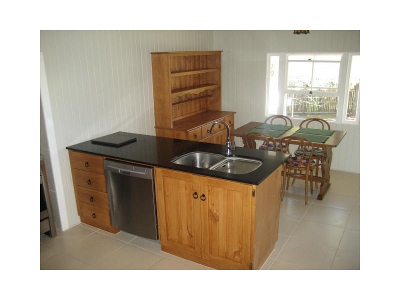 110 Jellicoe Street, North Toowoomba QLD 4350